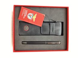 caneta sem marca conjunto porta-canetas e caneta benfica