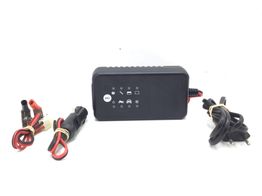 cargador baterias sin marca 3p50-a5015r