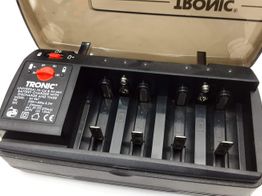 cargador pilas tronic kh967