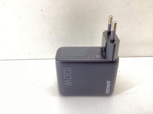 carregador port&aacute;til anker live charged