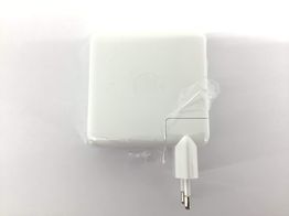 cargador portatil apple a2166