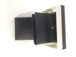 cartera de marca montblanc piedl cocodrilo
