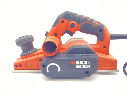 plaina electrica black and decker kw750k