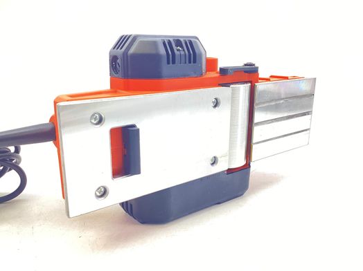 plaina electrica black and decker kw750k