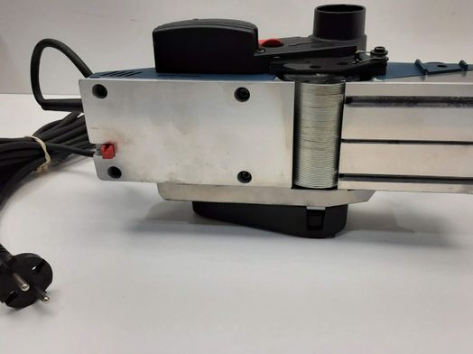 cepillo bosch gho 40-82 c