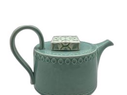 cer&acirc;mica gama alta bordallo pinheiro rua nova panela de cha