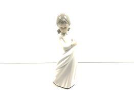 ceramica alta gama lladro figura niña