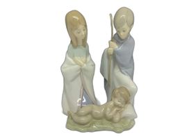 ceramica alta gama lladro figuras nacimiento/bel&eacute;n - set 3 piezas (san jos&eacute;, virgen mar&iacute;a, ni&ntilde;o jes&uacute;s)