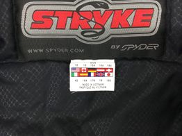 chaqueta stryke