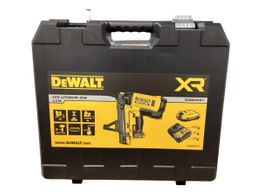 clavadora electrica dewalt dgn845d1