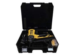 clavadora electrica dewalt dgn845d1