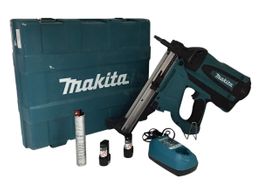 clavadora electrica makita gn420c