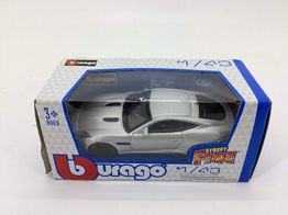 carro de metal bburago street fire 1/43