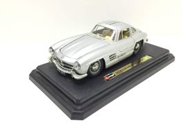 coche metal bburago mercedees benz 300sl (1954)