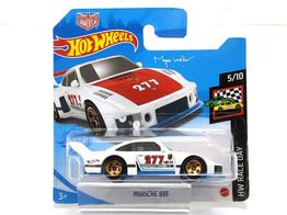 coche metal hot wheels porsche 935 hw race day (2021)