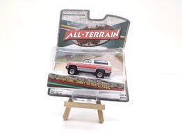 coche slot greenlight collectibles 1984 gmc jimmy sierra classic
