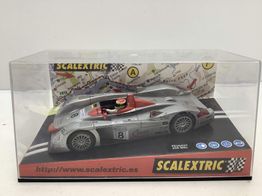 coche slot scalextric audi r8 lmp, le mans
