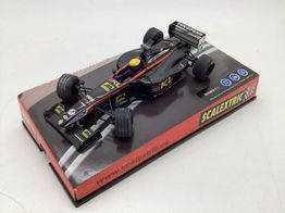 coche slot scalextric minardi f-1