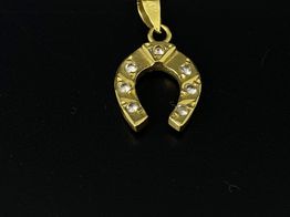 colgante oro 18k con circonita 