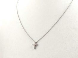 colgante oro 18k con diamante 