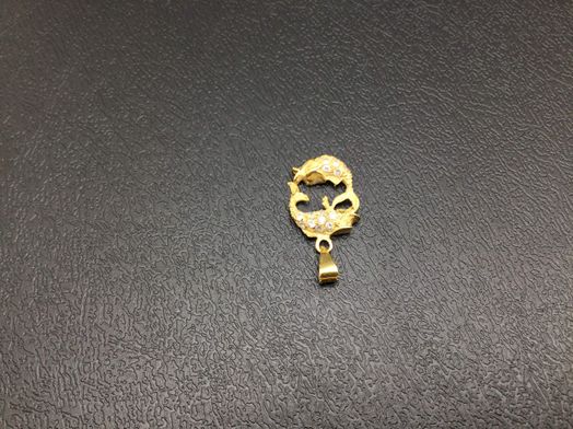 colgante oro 18k con circonita 