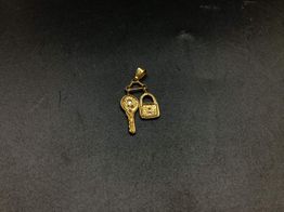 colgante oro 18k con circonita 