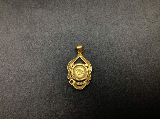 colgante oro 18k 