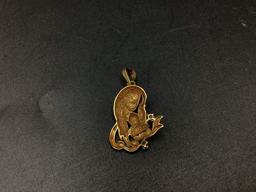 colgante oro 18k con circonita 