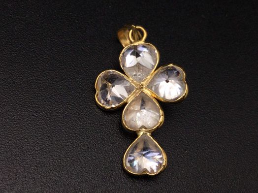 colgante oro 18k con circonita 