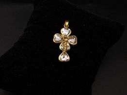 colgante oro 18k con circonita 