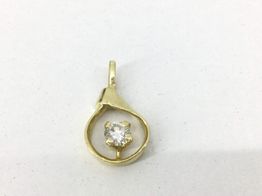 colgante oro 18k con diamante 
