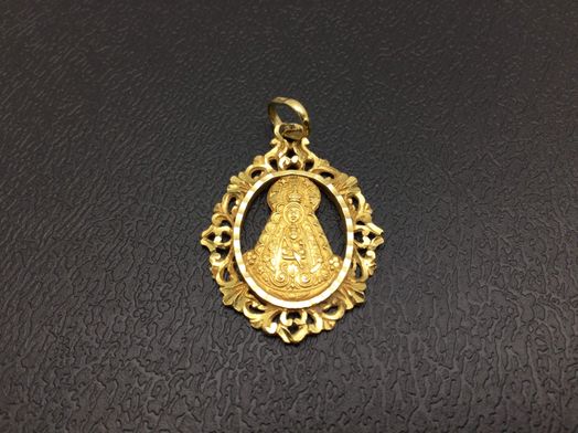 colgante oro 18k 
