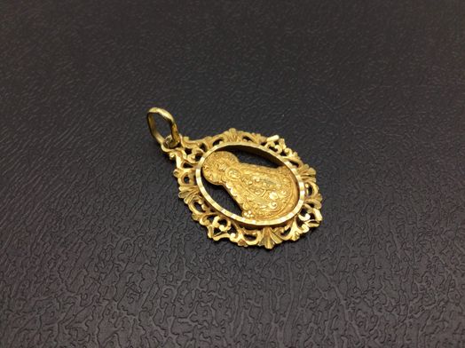 colgante oro 18k 