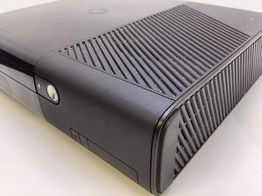 microsoft xbox 360 e 250gb
