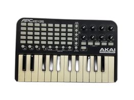controlador akai apckey 25