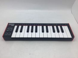 controlador akai lpk25 mkii + funda