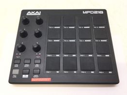 controlador akai mpd218