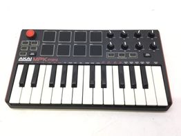 Controlador Akai Mpk Mini Mpc Essentials Hybrid 3 Wobble