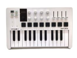 controlador arturia lab 3