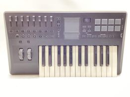 controlador korg taktile-25