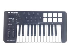 controlador m audio oxygen 25