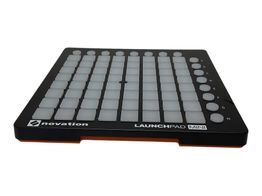 controlador novation launchpad mini