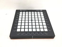 controlador novation launchpad pro