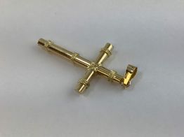 crucifixo ouro 18k con sem pedra 
