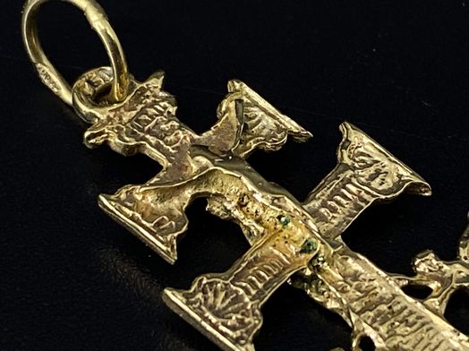 crucifijo oro 18k 