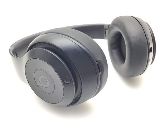 diadema beats studio pro