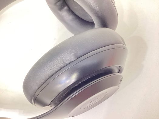 diadema beats studio pro