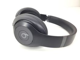 diadema beats studio pro