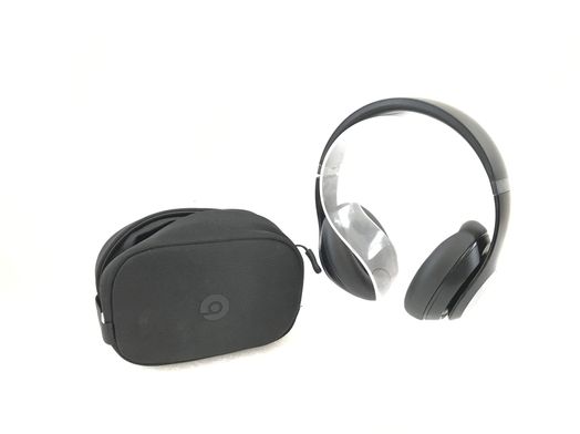 diadema beats studio pro