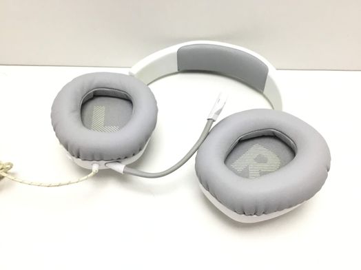 diadema jbl quantum 100